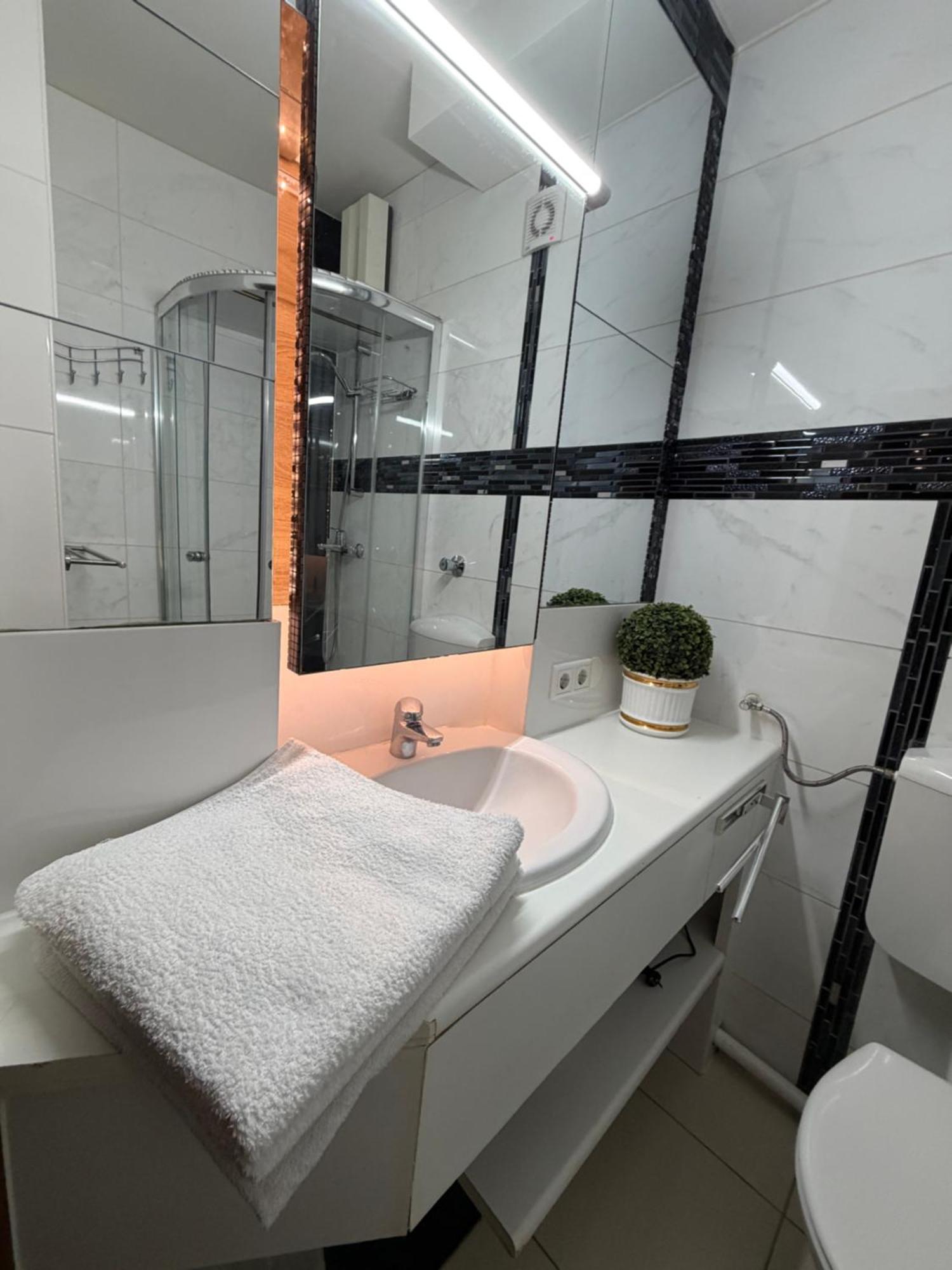 Adler Apartment
